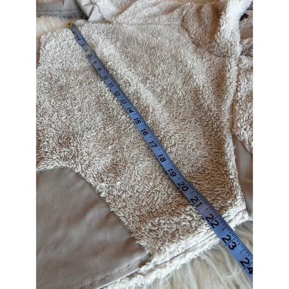 Nike Women's Sherpa Fleece Hooded Sweatshirt Pullover Training Cream Size Medium - Picture 11 of 13